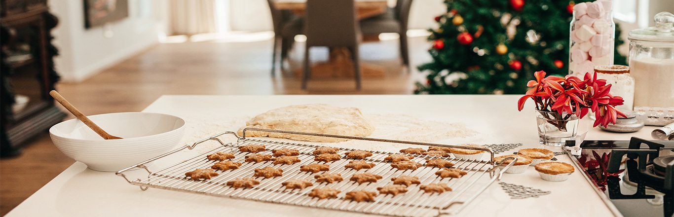 how to add beautiful festive touches to your kitchen feature image
