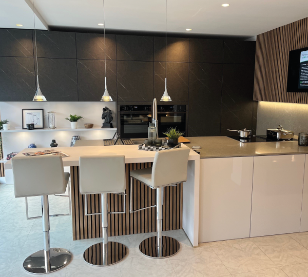 Merkur Dark Marble & Gloss Taupe